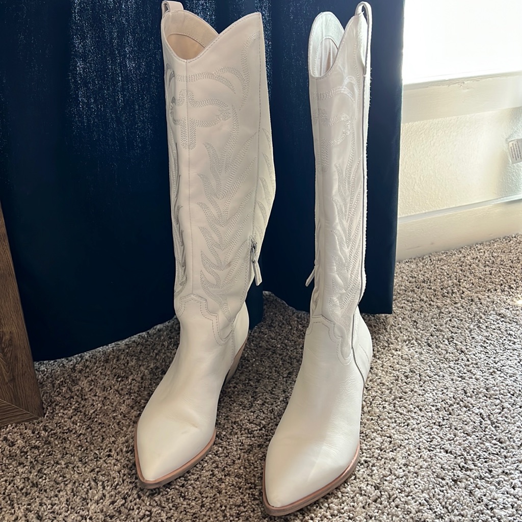 Dolce Vita Solei Cowboy Boots In Embossed White Leather